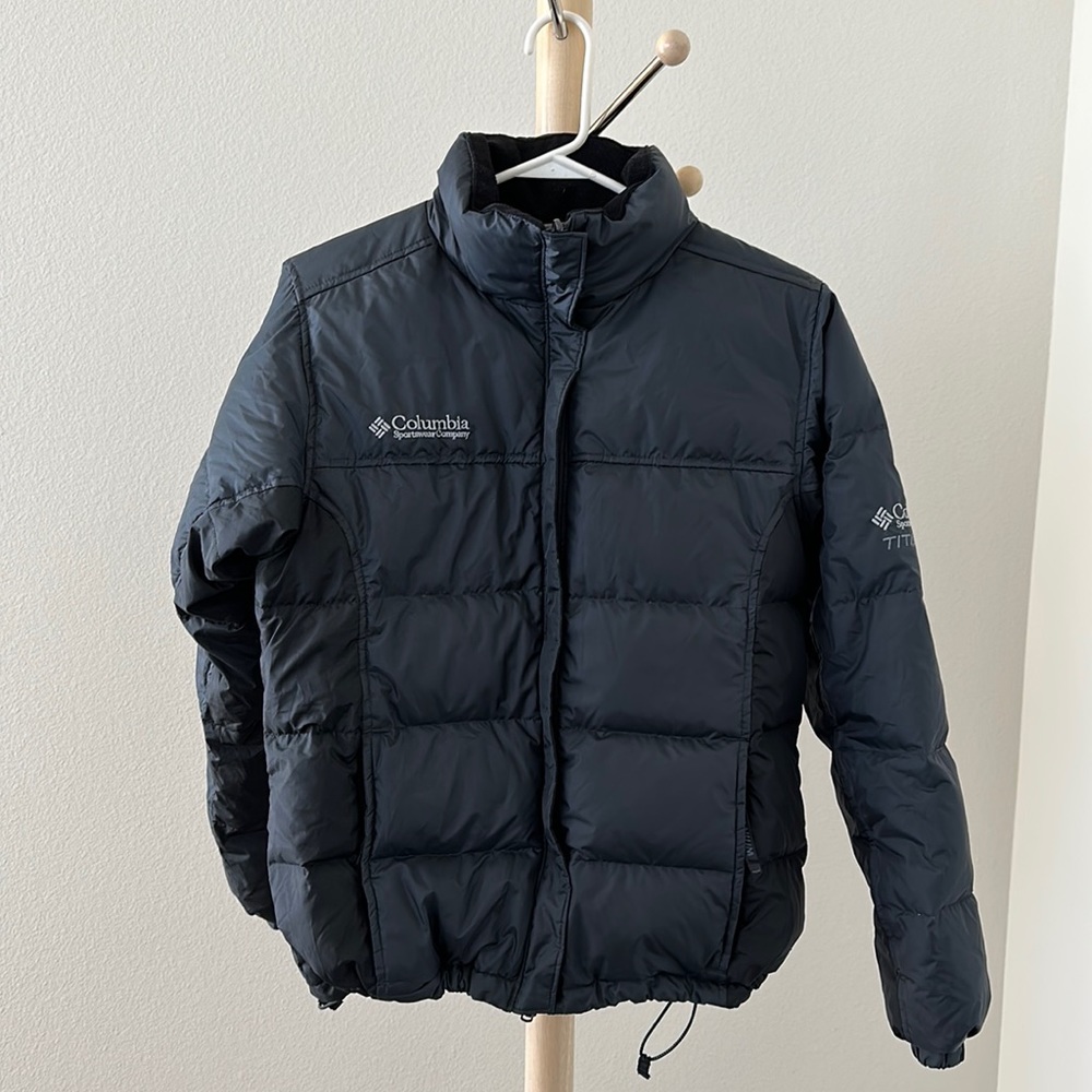 Columbia Titanium women’s down jacket sz S
